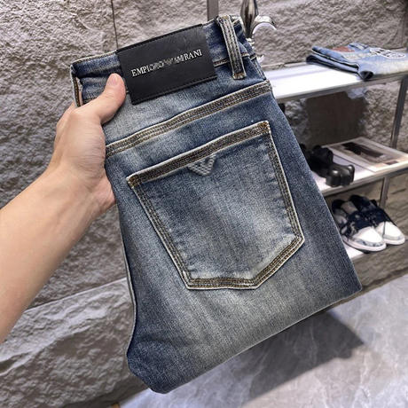 Brand High-Quality New Men's Jeans, Versatile Slim-Fit Cotton Stretch European Style, Premium Soft Men's Pants