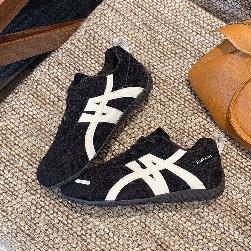 Zapatos de entrenamiento de la mujer 2026 primavera nuevo ultra caliente retro ligero zapatos casuales con suela suave zapatos deportivos de mujer image 9