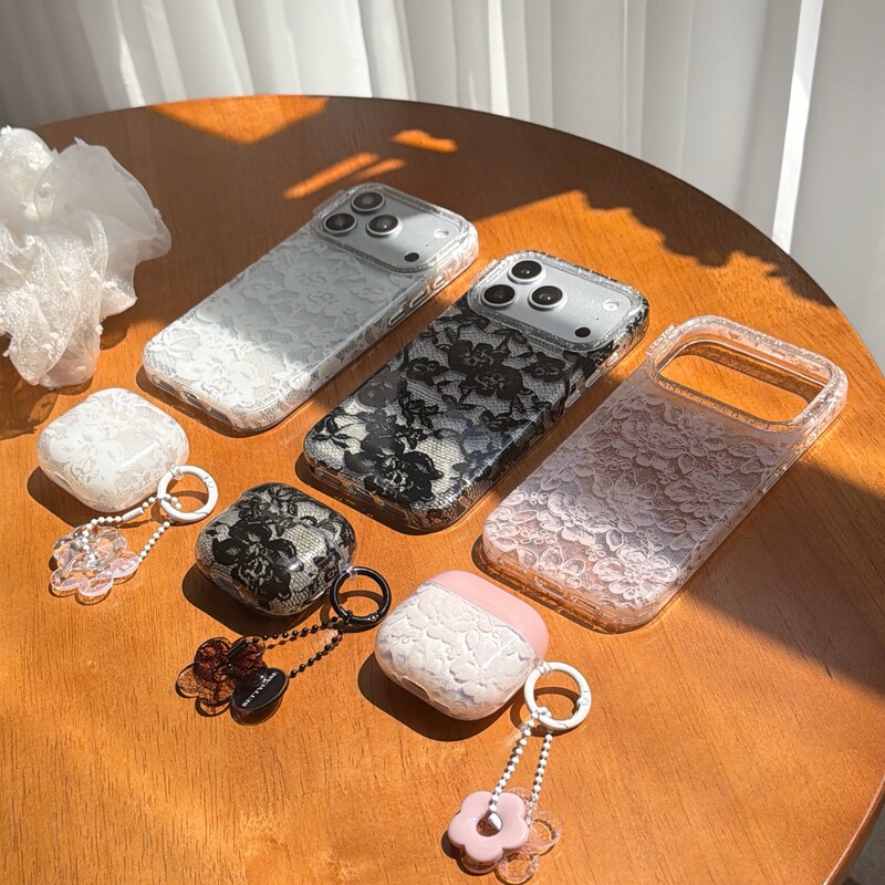 Three-Color Lace Base Case + Matching Earphone Cover Suitable for Apple 14, Fashionable and Creative Phone Case, New Ins-Style Model 17 Three-Color Lace Base Case + Matching Earphone Cover Suitable for Apple 14, Fashionable and Creative Phone Case, New Ins-Style Model 17