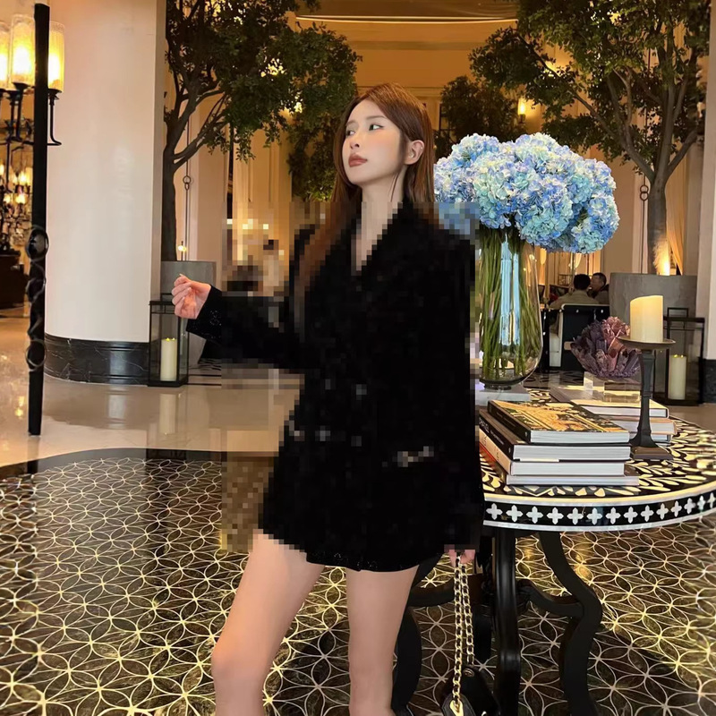 Nanyou Women's Clothing Wholesale 2026 Spring New Rhinestone Acetate Blazer for Women, Vintage Loose Fit for Petite Sizes, Casual Jacket