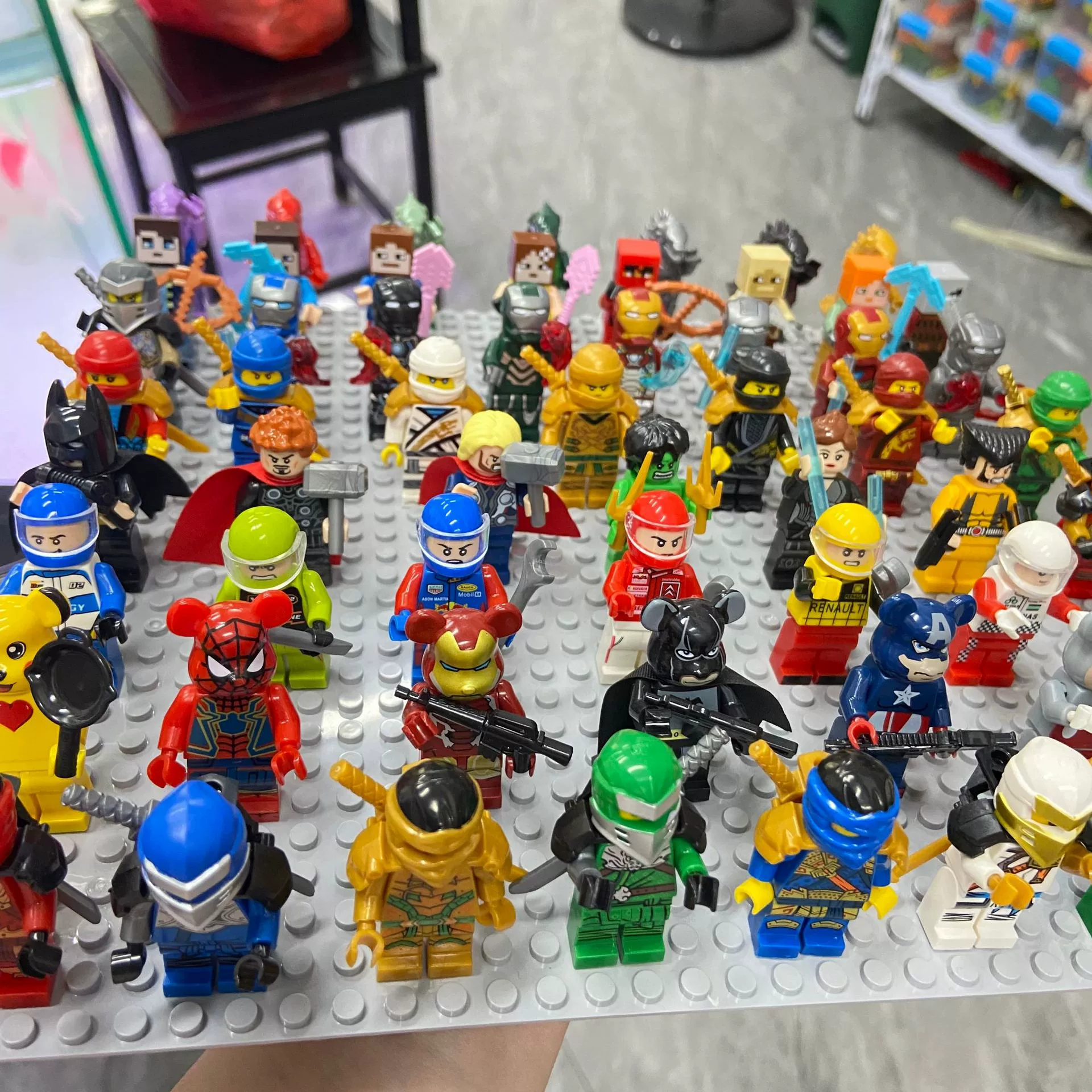 (Cross-border trading), constructor, minifigures, weapon, small particles