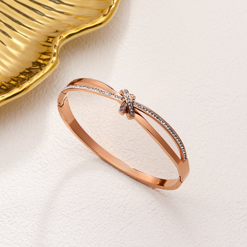 08 매듭드 다이아몬드 팔찌 로즈 골드