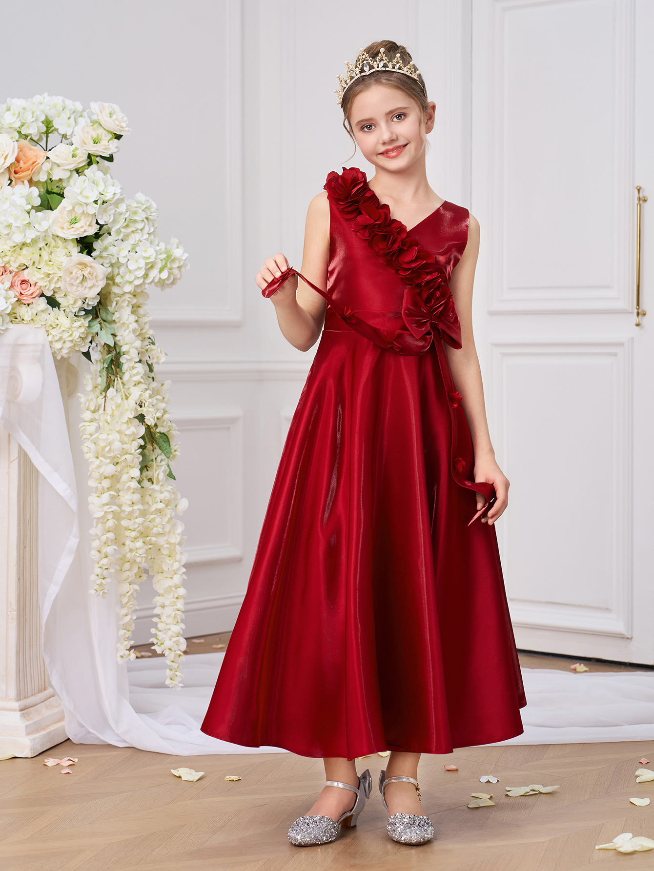 2025 primavera nuevo estilo vestido de niña vestido de satén ligero de agua falda sin mangas con cuello en V falda larga con lazo de apliques tridimensionales