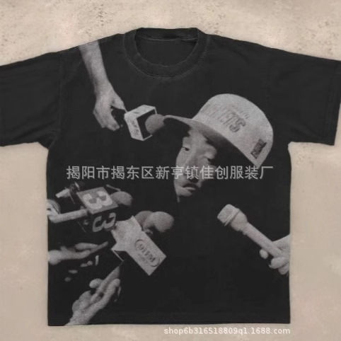 Fashionable trend retro short sleeve T-shirt with a round collar