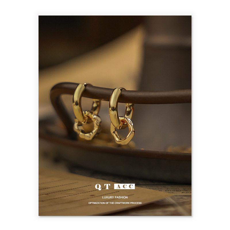 Latón chapado 18K oro real moda europea y americana pequeño estilo exquisito accesorios elegante lujo DIY joyería colgante pendientes