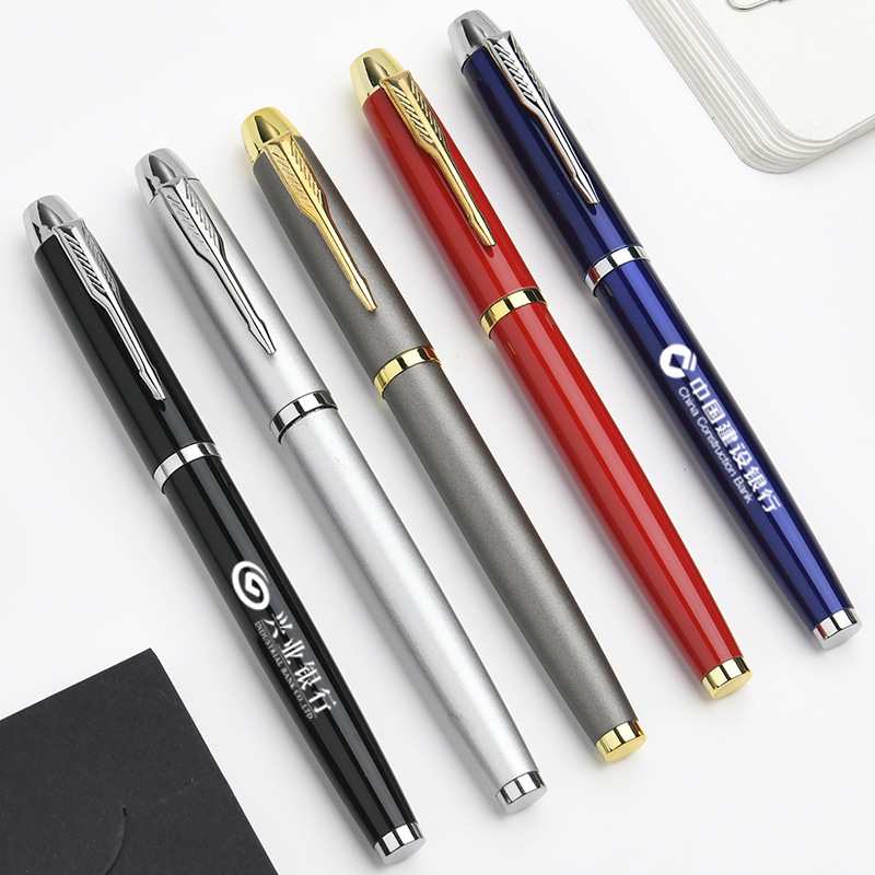 Alto-Pluma de metal de firma de regalo de negocios de gama alta empresa logotipo personalizado letras neutral publicidad pluma de agua traje negro al por mayor