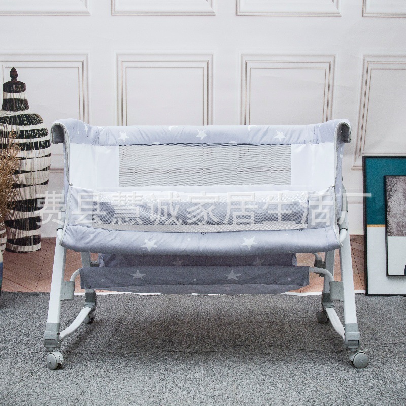 婴儿床可移动多功能便携式宝宝床可折叠摇篮床新生儿拼