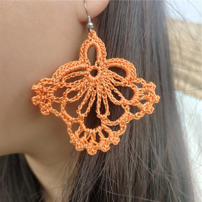 Vacation Solid Color Fabric Crochet Lace Women's Drop Earrings display picture 2