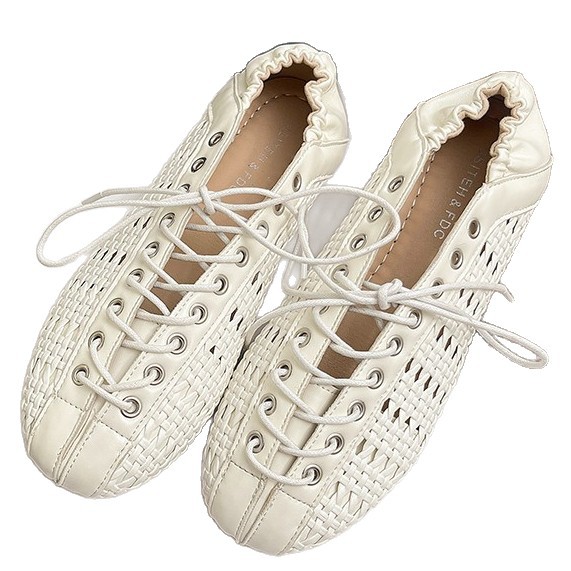 Zapatos franceses de tejido hueco transpirables de correa cruzada para mujeres 2026 nuevos zapatos de mujer de verano cómodos y planos