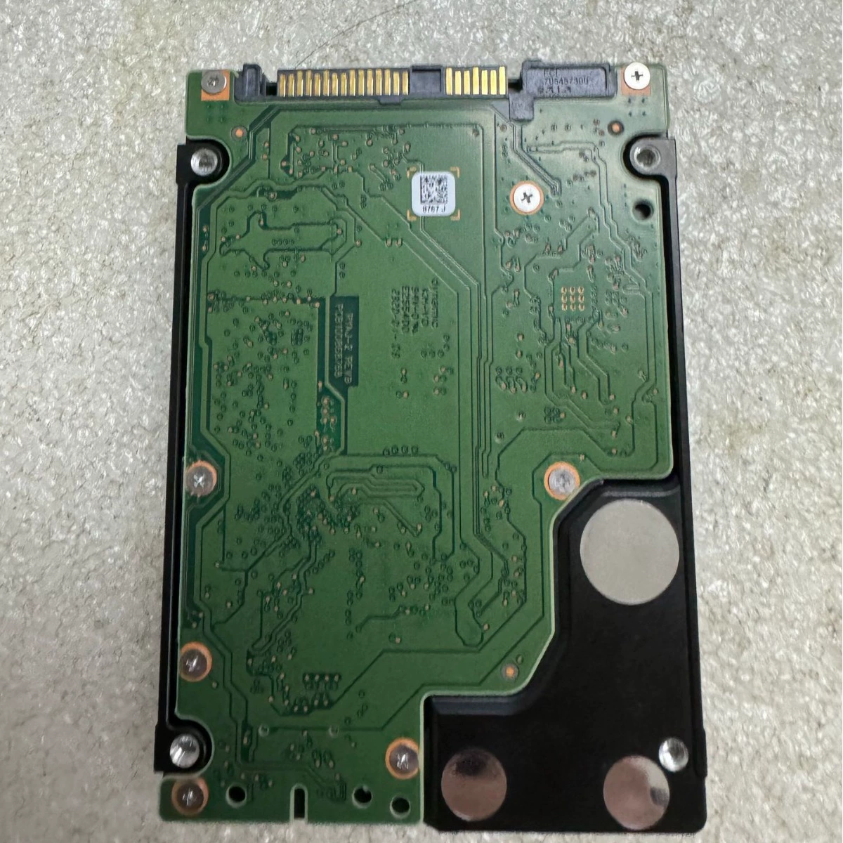 Подходящий для сервера SAS Dell Жесткий диск 2.4T 2.5-дюйма 10000 об/мин ST2400MM0159 Эпоха