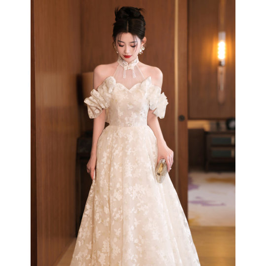 Evening Dress Skirt High-end Light Luxury Niche Light Wedding Dress Hanging Neck off-shoulder Women's 2024 New High-end Sense Vocal Art Test