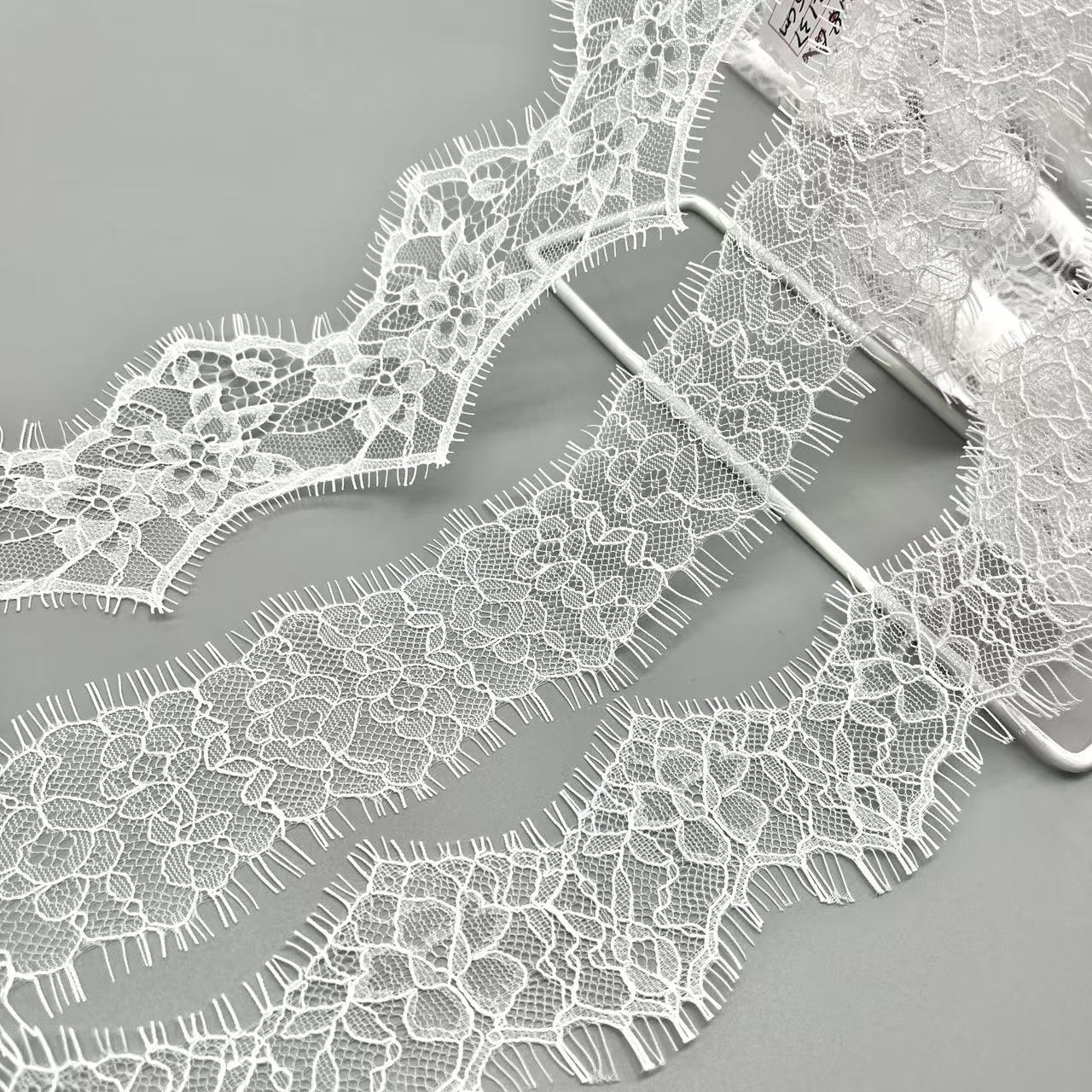 Lace white underwear for eyelashes
