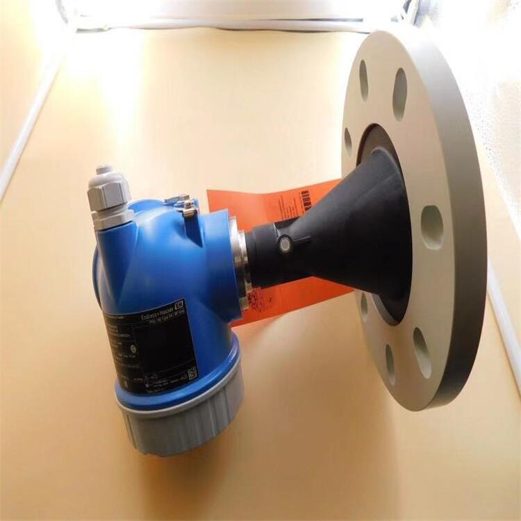 全新德国E+H固体雷达料位计 液位计FMR56-AAACCABNXZG+AK 议价