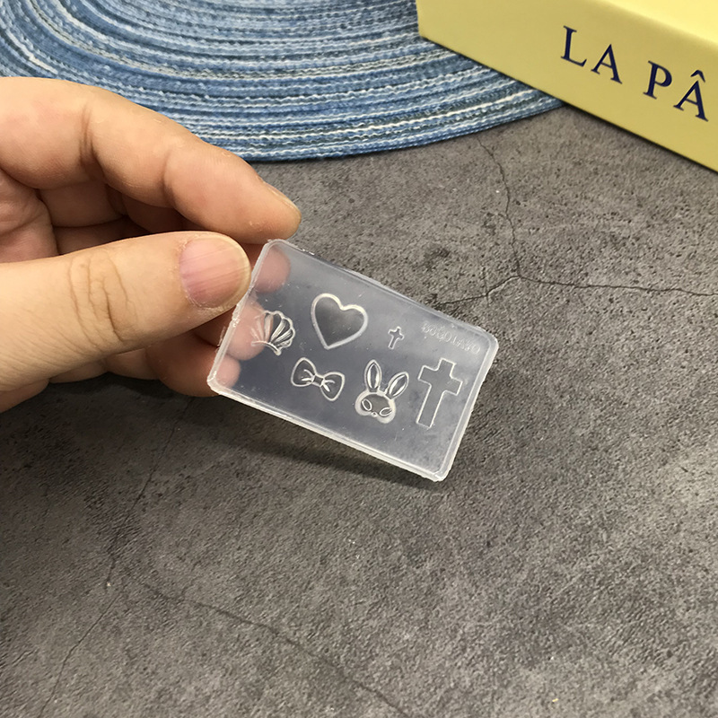 跨境批发蝴蝶结硅胶美甲模具立体链条串珠浮雕花纹穿戴甲装饰工具|undefined