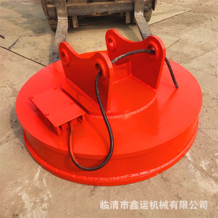 220挖机改装起重电磁铁 价格实惠 搬运废钢电磁铁吸盘维修 鑫运