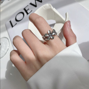ins���ܻ����_�ڽ�ָŮ�p��С���OӋ���r�Ђ��ԏ͹����f