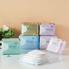 生きている磁気マイナスイオンの生理用ナプキンの卸売りは微商が商品を持って昼も夜も叔母のタオルで皮膚工場に直接販売することをサポートしています