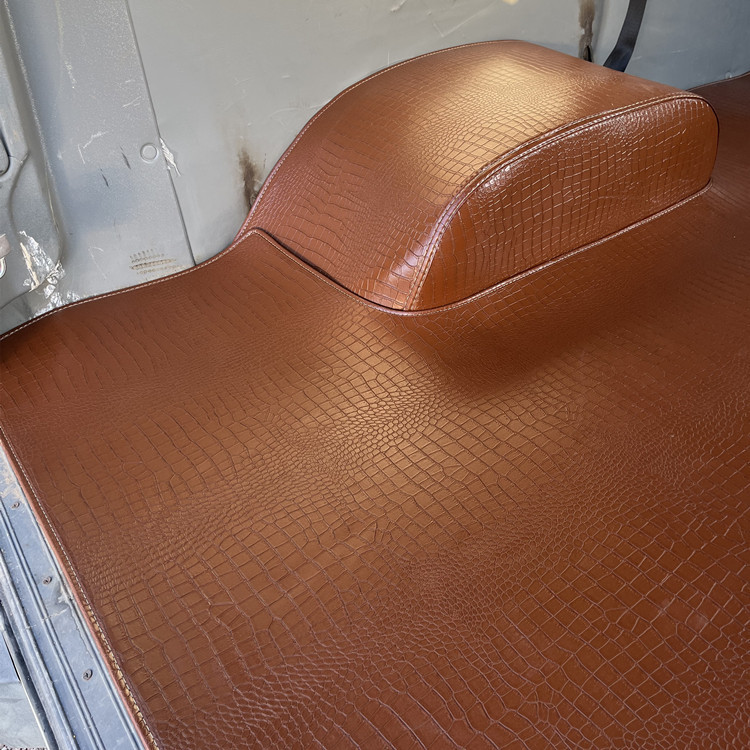 Nanjing Iveco Car Floor Mats 5 New Deyi Baodidu Ling Osheng 6 Sitting Floor Rubber Encyclopedia Surrounded Rear Modification
