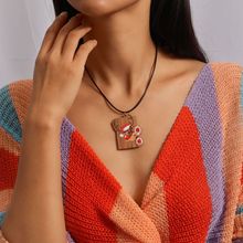 欧美跨境饰品新款皮绳圣诞动物锁骨链饰品圣诞节木牌老人麋鹿项链