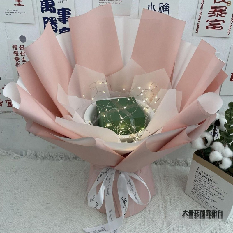 無料の半完成花束、誕生日のクリエイティブな花、スナック、ベビーブレス、ペーパータオル、花|undefined