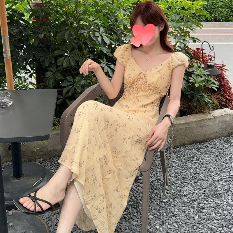V Neck Summer Ootd Wear Pure Floral Dress Women's Seaside Vacation Long Skirt French Slim Waist Skirt V Neck Summer Ootd Wear Pure Floral Dress Women's Seaside Vacation Long Skirt French Slim Waist Skirt