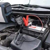Автомобильный электрический прибор крокодиловый зажим пожарная линия источник питания для хранения энергии Дополнительный провод аварийный автомобильный источник питания Запуск зажигания