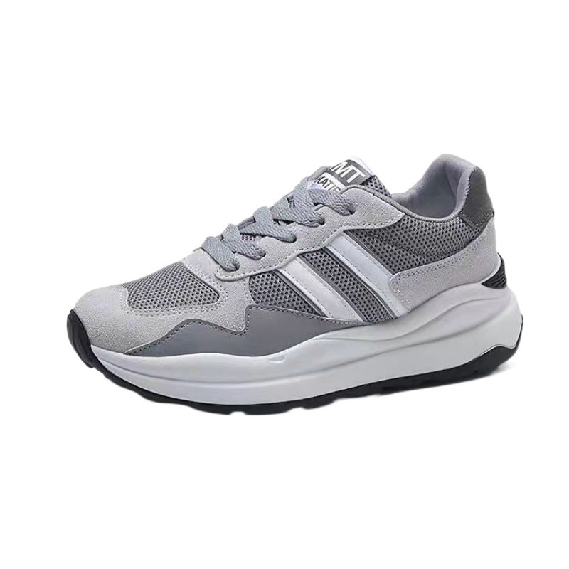 Zapatillas de deporte de otoño para mujer Nuevos ins cómodos zapatos de mujer al aire libre plataforma de estudiantes femeninos zapatos casuales zapatos de tablero deportivo de moda