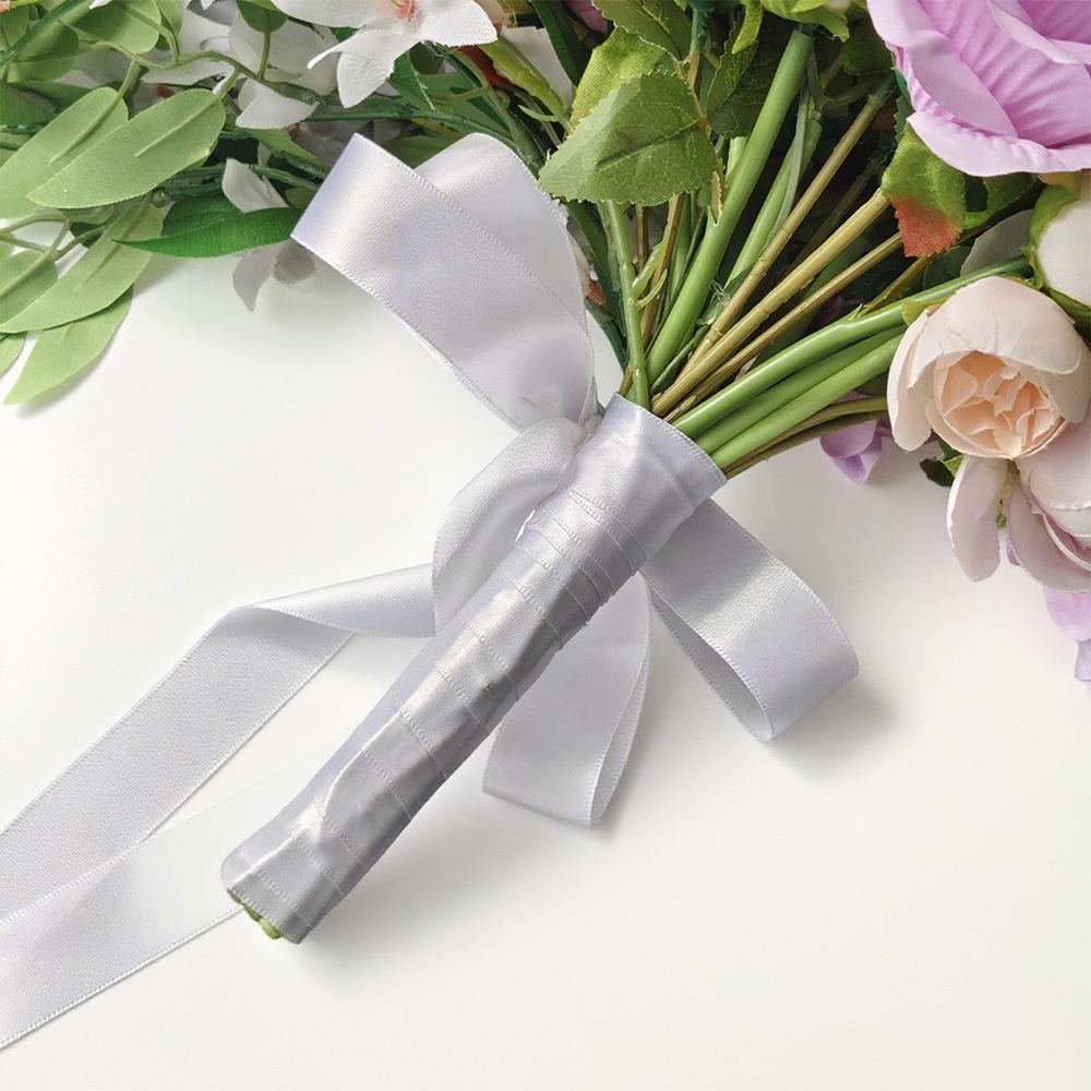 Cascada boda boda boda flores en la mano con flores disparar props regreso a la escuela temporada de graduación Amazon suministro transfronterizo