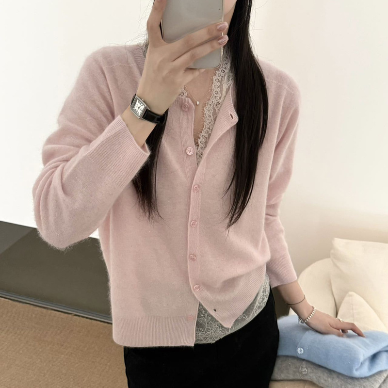 Korean-Style Solid Color Fine Glitter Round Neck Long-Sleeve Knit Cardigan for Women, 2026 Autumn New Versatile Commuter T-Shirt Korean-Style Solid Color Fine Glitter Round Neck Long-Sleeve Knit Cardigan for Women, 2026 Autumn New Versatile Commuter T-Shirt