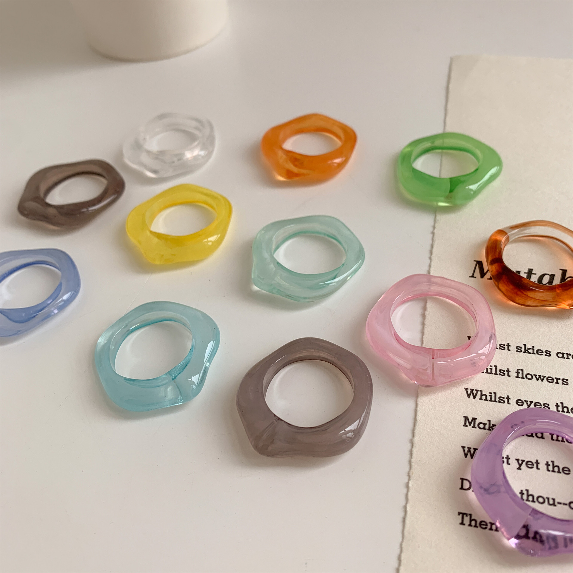 5g Weight Rings Classification 1 Piece Quantity Holiday, Daily Occasion Plastic, Resin Material Solid Color Pattern Women's Gender Enamel Design Simple Style, Classic Style Style Simple Style Classic Style Solid Color Plastic Resin Enamel Women's Rings 无