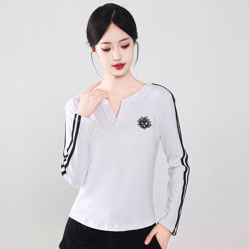 简约T恤女V领显瘦上衣女气质网红打底衫8079太阳花亮片双杠长袖|undefined