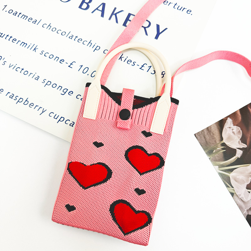 핑크색 세 개의 하트