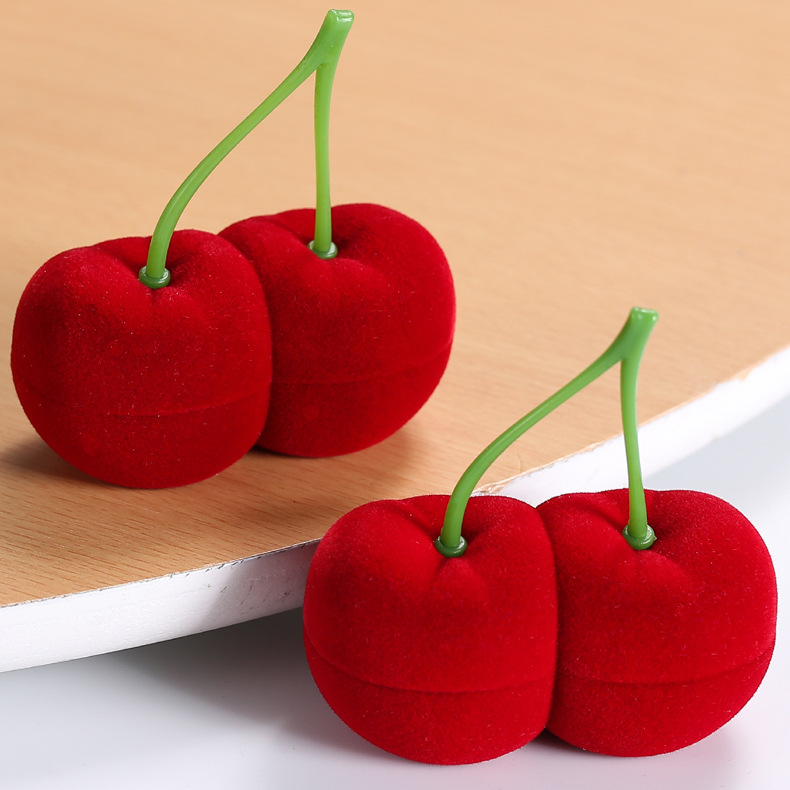 Cute Sweet Cherry Velvet Jewelry Boxes display picture 5