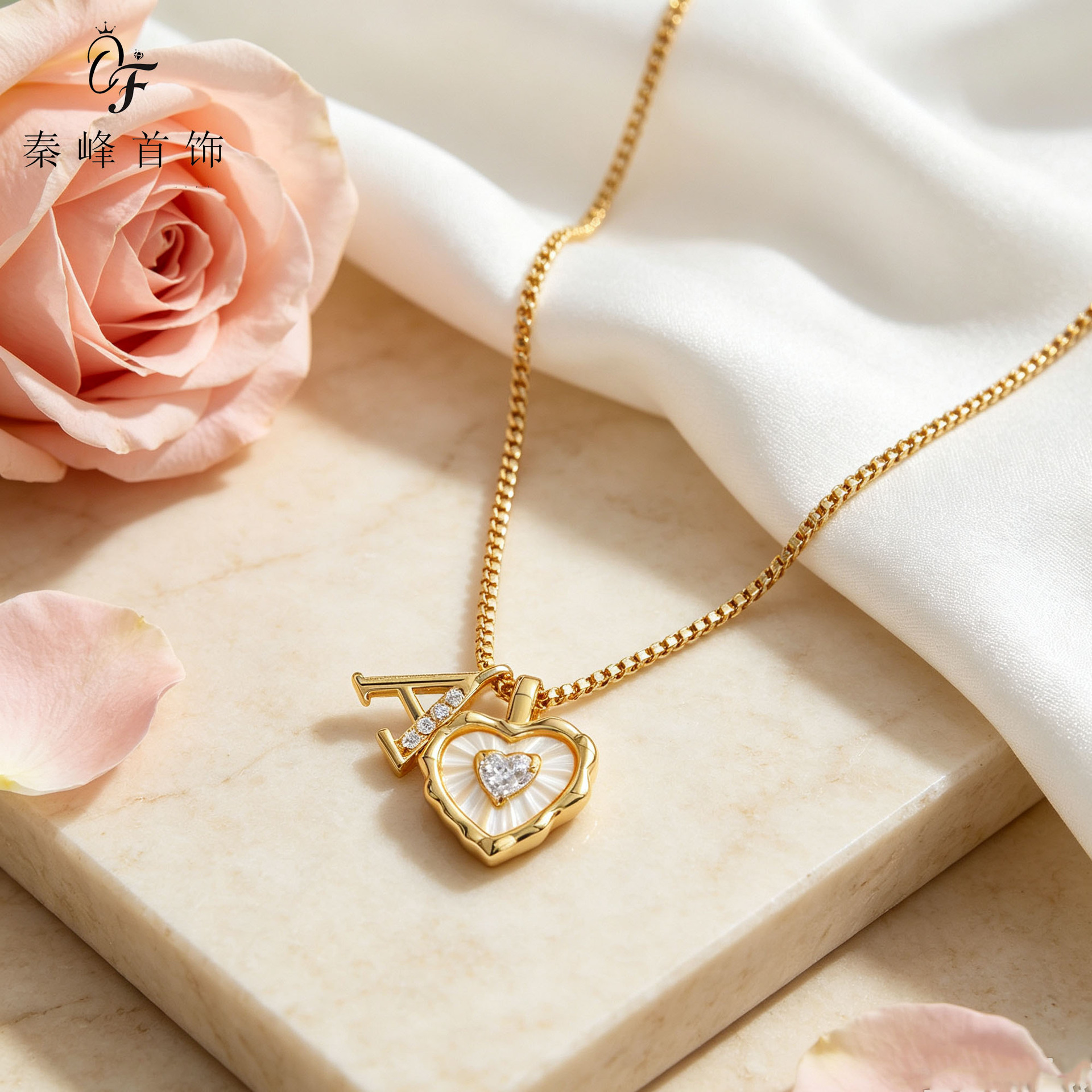 Cross-Border New Product Copper Heart-Shaped 26-Letter Pendant with Micro-Inlaid Diamonds and Heart Design, Gift for Girlfriend, Jewelry Necklace