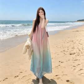 夏季韩版裙女长款新款宽松吊带裙气质吊带连衣裙海边沙滩裙