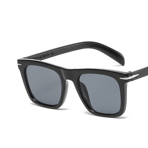  New Men's Cross-border Square Screw-in Sunglasses Driving Dark Glasses for Taking Photos and Making a Style Statement, UV Protection