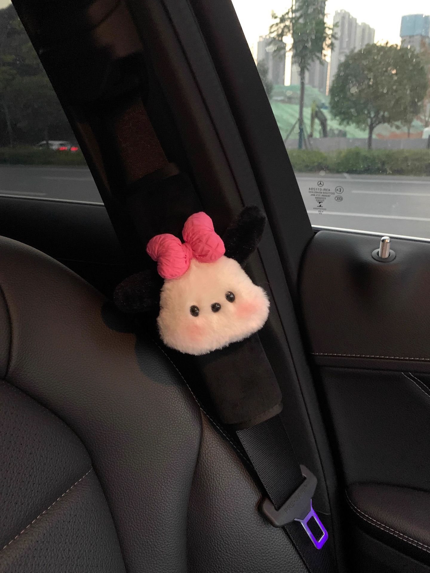 Car Seat Belt Shoulder Cover Soft Cute Plush Dog Car High-End Anti-Stranglehold Doll Doll Car Interior Decoration