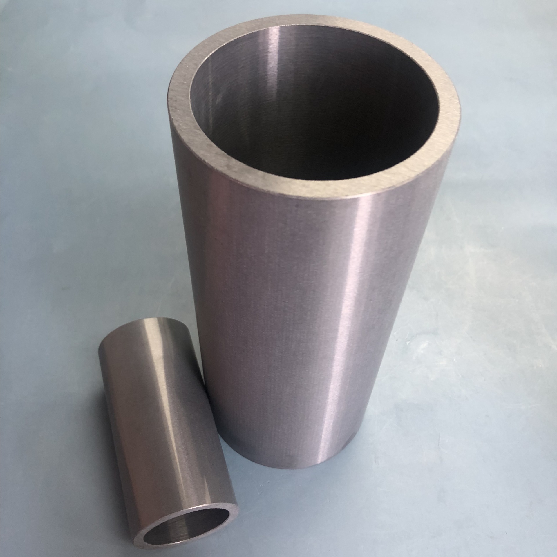 耐腐蚀 气压烧结氮化硅陶瓷管 隔热罩 绝缘氮化硅保护套管