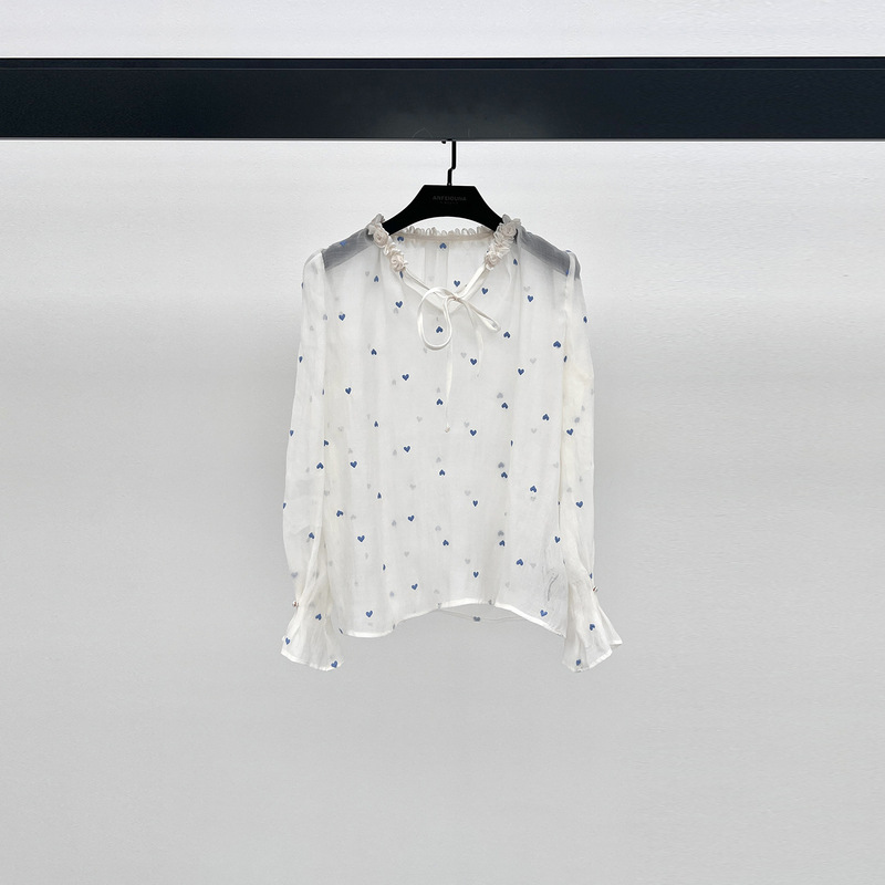 Anfiona 2026 New Style Blue Heart-Shaped Lace-Up Petal Collar Puff Sleeve Playful and Lightweight Women's Shirt