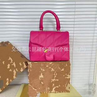 ���Ů�����Џ͹ŕr�м�ɫ�羳�¿�������μ�б����ٴ�С���