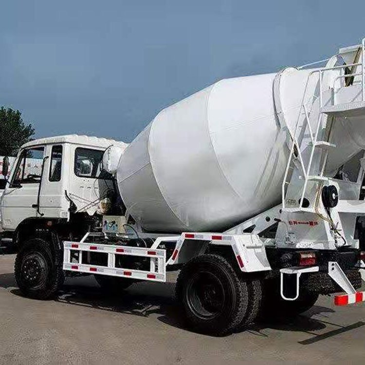 轮式东风混凝土搅拌罐车 小型商混罐车 新款6方自制搅拌罐车