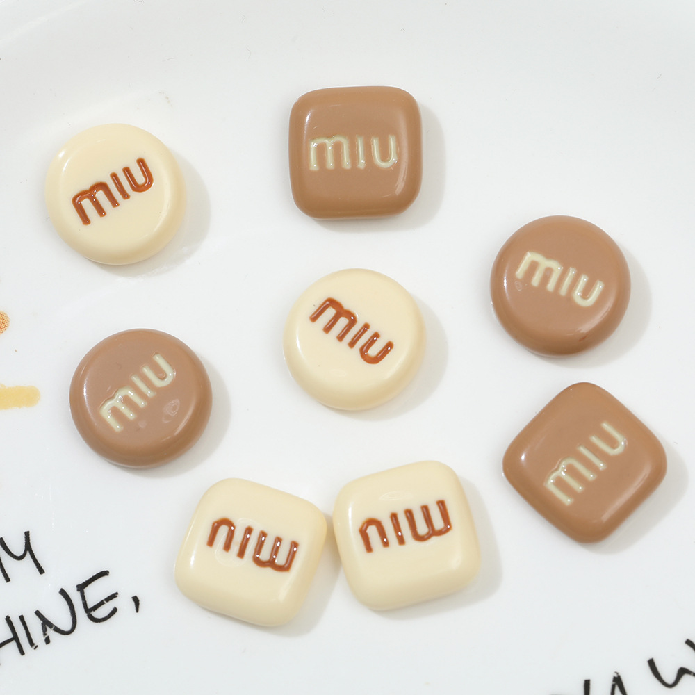Suministro directo de fábrica serie de café de arroz carta frijol accesorios de resina DIY crema pegamento accesorios para el cabello papelería agujero zapatos y otros al por mayor