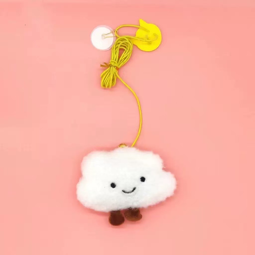 문에 매달린 구름