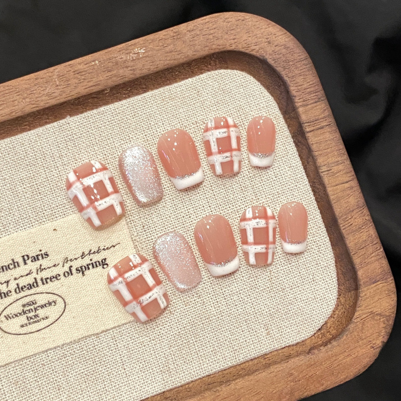 Rykarman [pink chessboard] pure hand-worn armor hand-painted chessboard cat's eye nail patch wholesale fake nails