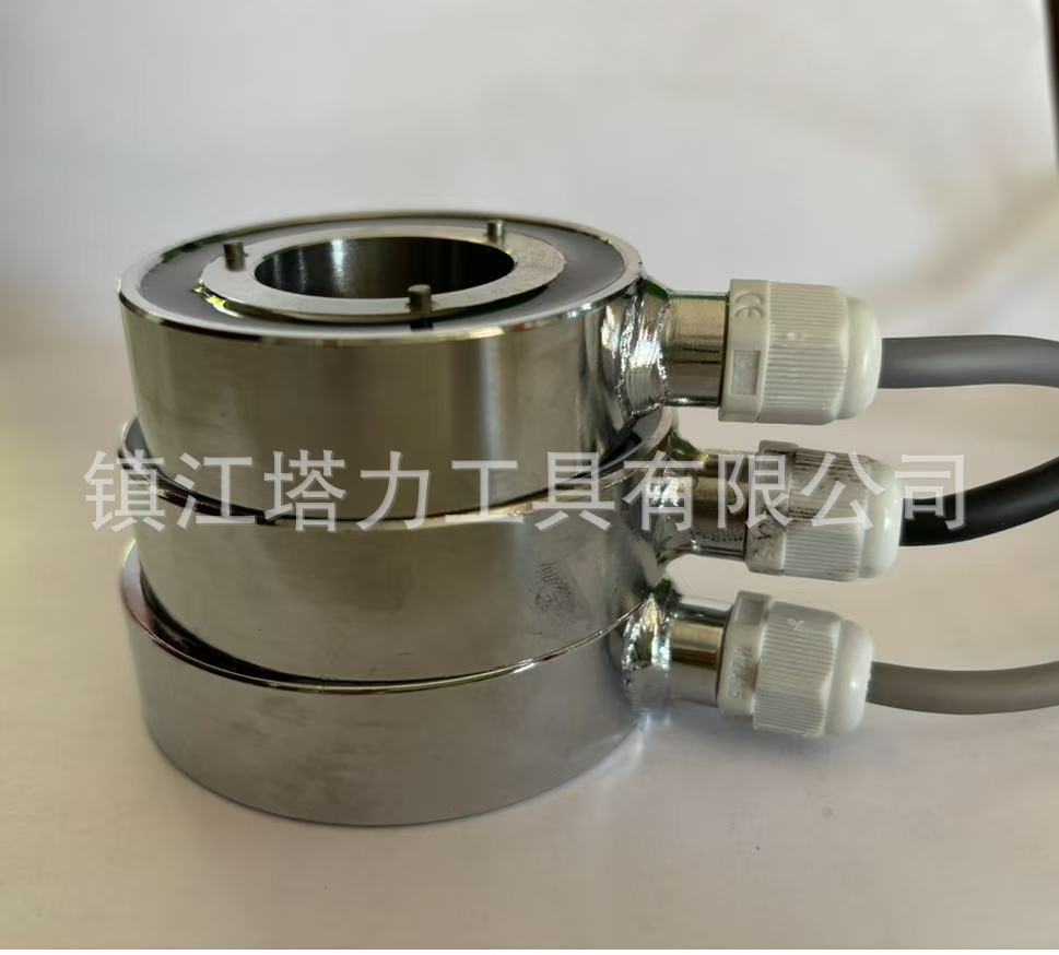 8d59b513517bdab8cf8dd16f6ba3f2