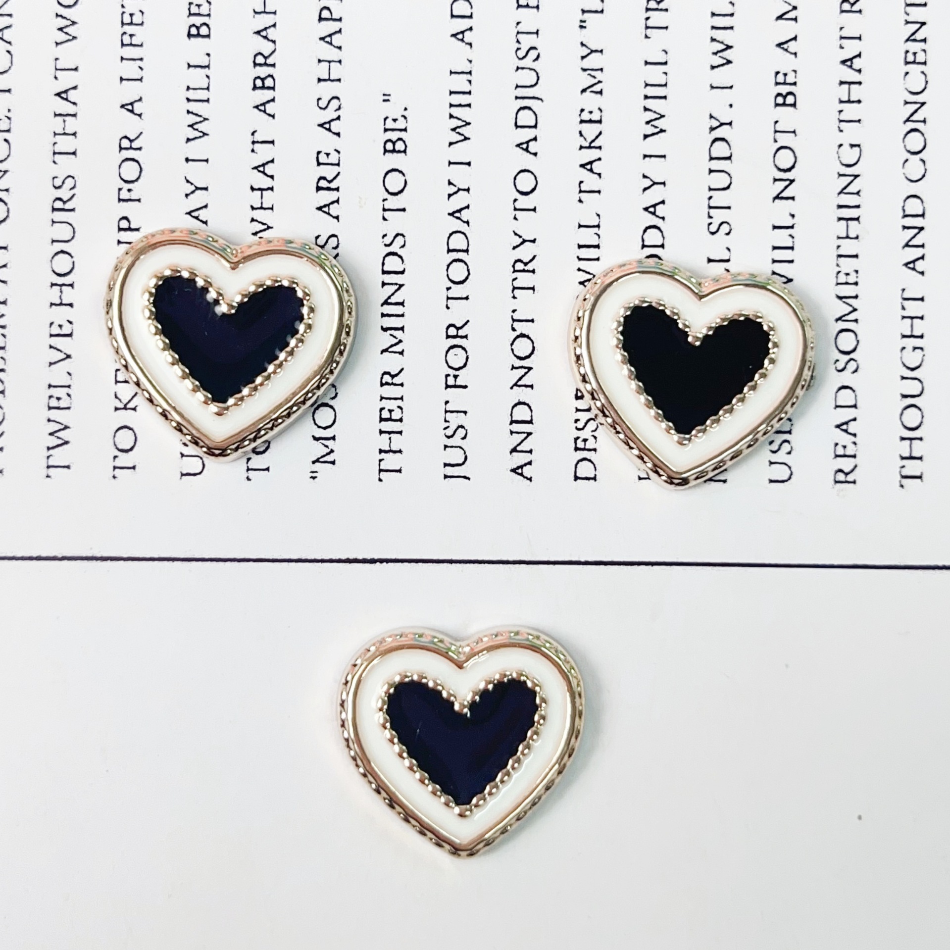 Corea del sur fragancia goteo de aceite camellia amor diy accesorios de joyería caja de teléfono móvil bolsas de zapatos material de parche de hebilla