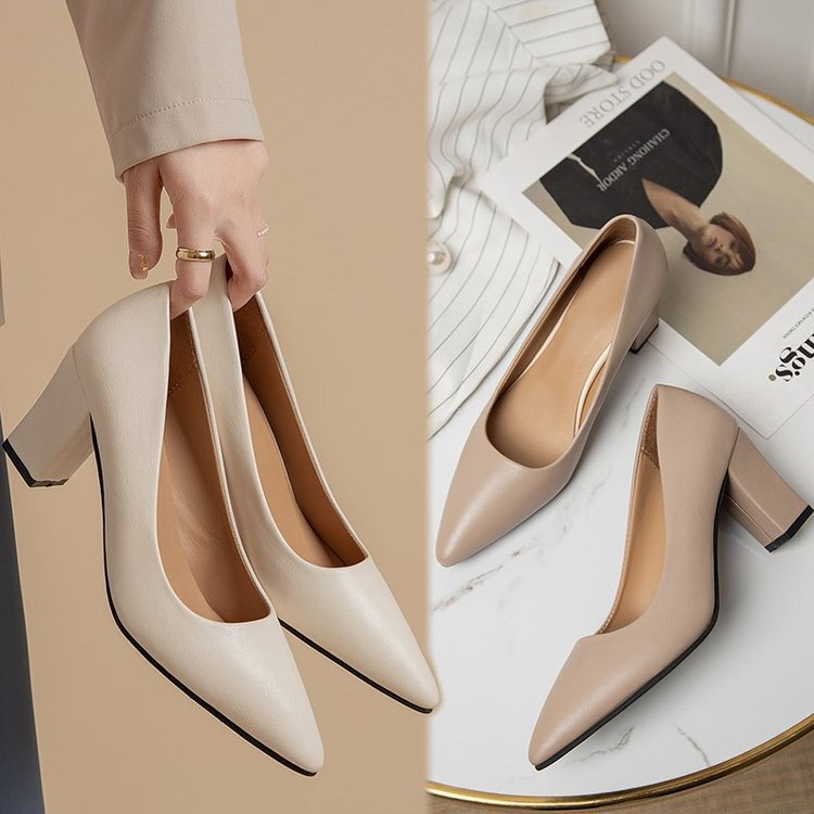 High Heels Flats Women's Thick Heels 2024 Spring New Style Pointed Toe Shallow Mouth Slip-On Korean Style Simple Black Professional Shoes High Heels Flats Women's Thick Heels 2024 Spring New Style Pointed Toe Shallow Mouth Slip-On Korean Style Simple Black Professional Shoes