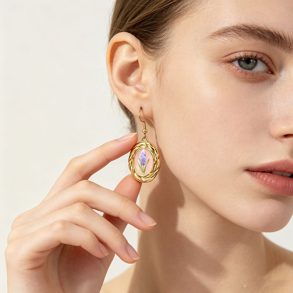 Diseño único retro nicho de alta sensación pendientes de acero inoxidable flores animales pendientes irregulares joyas de lujo ligero
