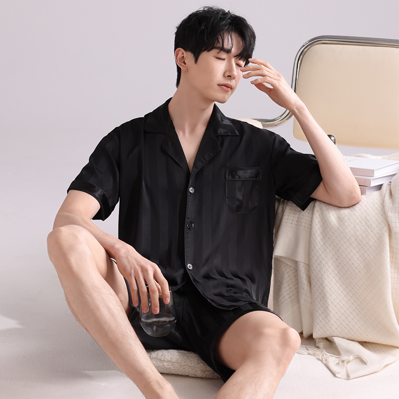 새틴 자카드 블랙 스트라이프
