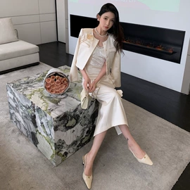 连衣裙;时尚休闲套装;蕾丝衫雪纺衫